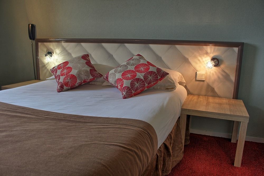 Hotel Altina Pacy-sur-Eure Εξωτερικό φωτογραφία