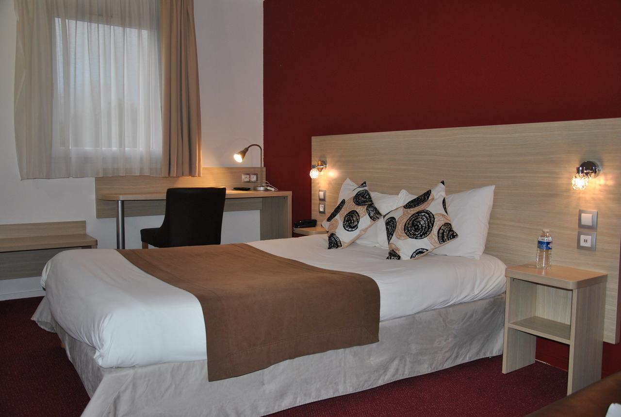 Hotel Altina Pacy-sur-Eure Εξωτερικό φωτογραφία