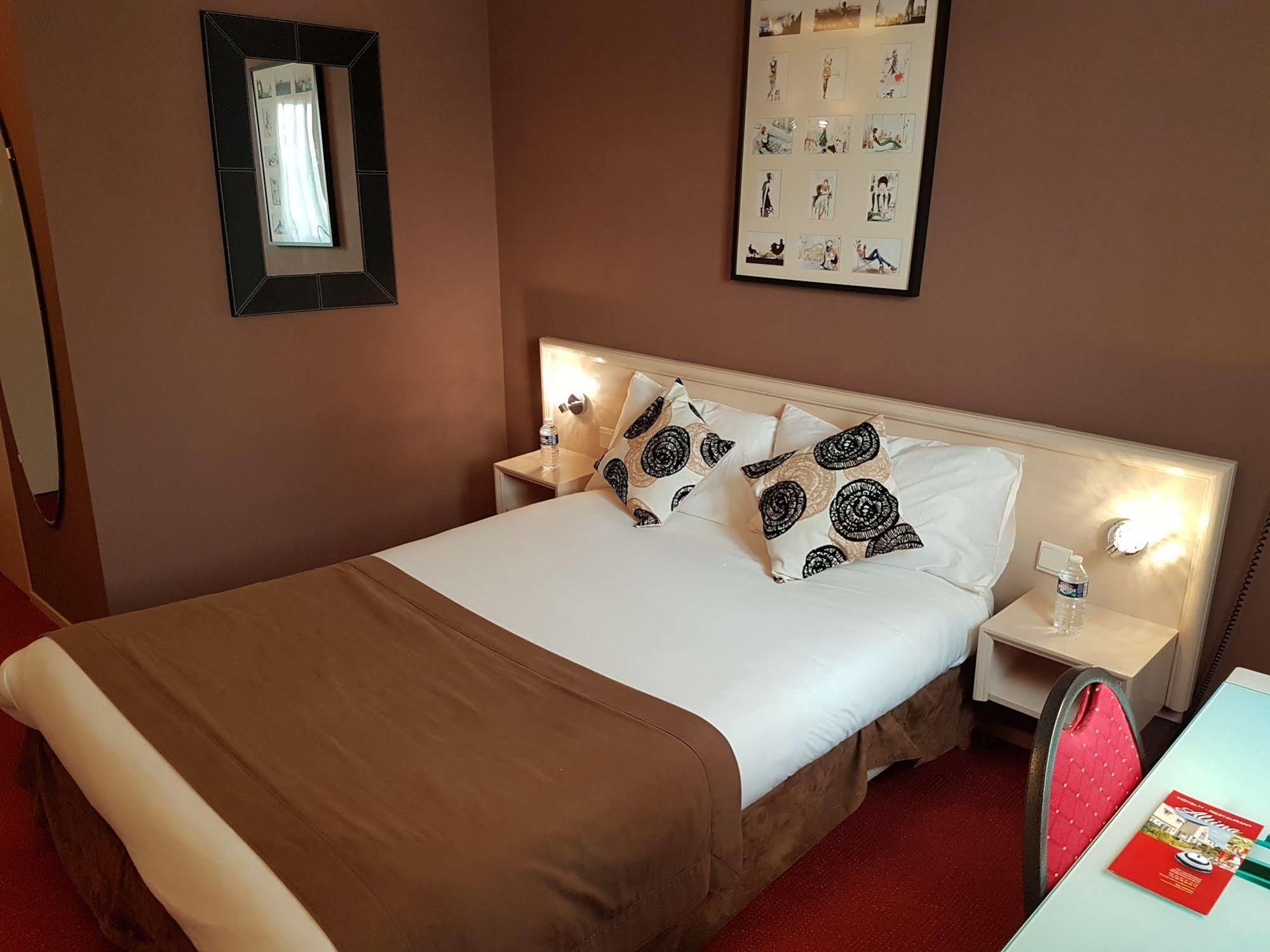Hotel Altina Pacy-sur-Eure Εξωτερικό φωτογραφία