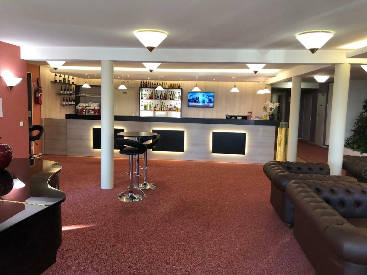 Hotel Altina Pacy-sur-Eure Εξωτερικό φωτογραφία